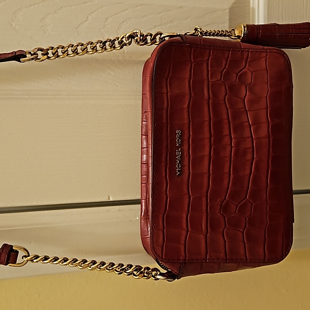 NWOT MICHAEL KORS MEDIUM GINNY CROSSBODY BAG